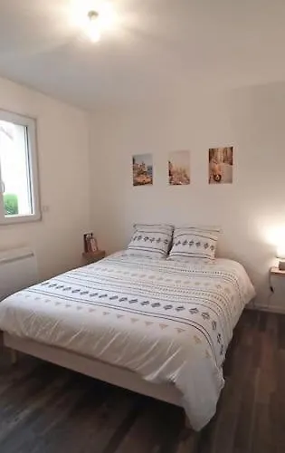 Cosy Proche Foret Vert-Saint-Denis