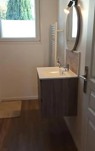 Cosy Proche Foret Apartman